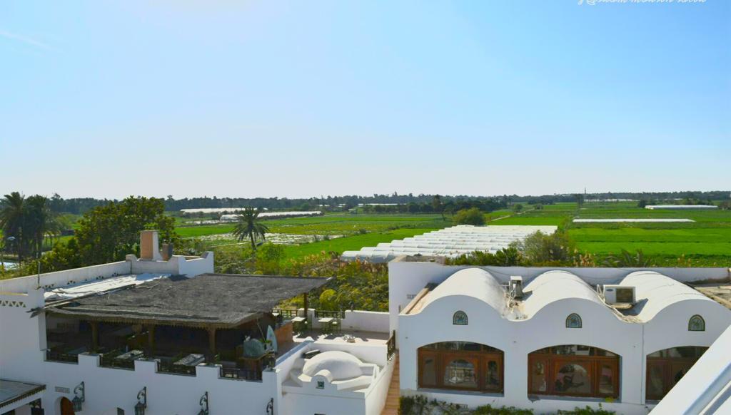 Six Corners Resort Abū Sulţān エクステリア 写真
