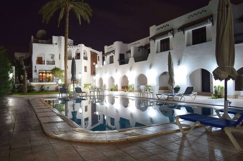 Six Corners Resort Abū Sulţān エクステリア 写真